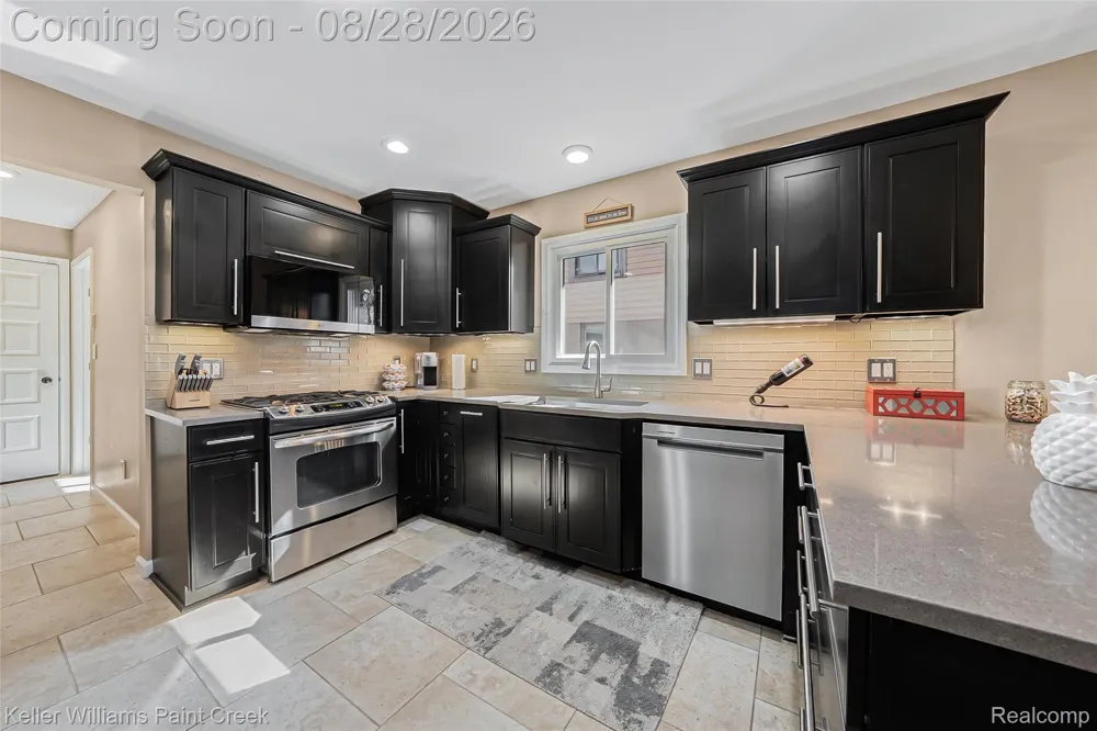 57810 Roman Drive Washington Township, MI 48094