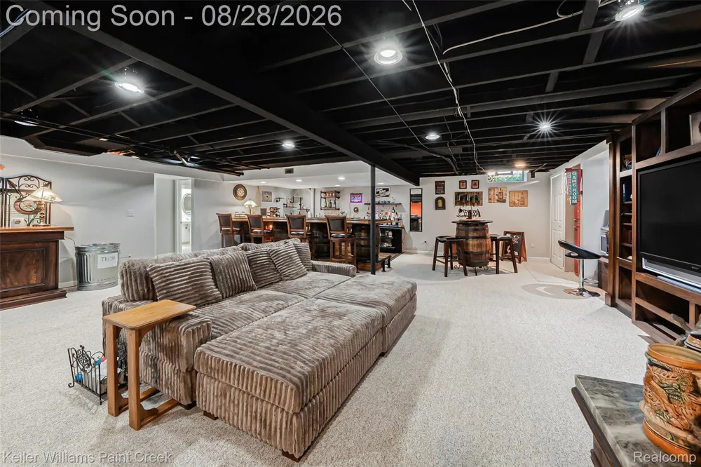 57810 Roman Drive Washington Township, MI 48094