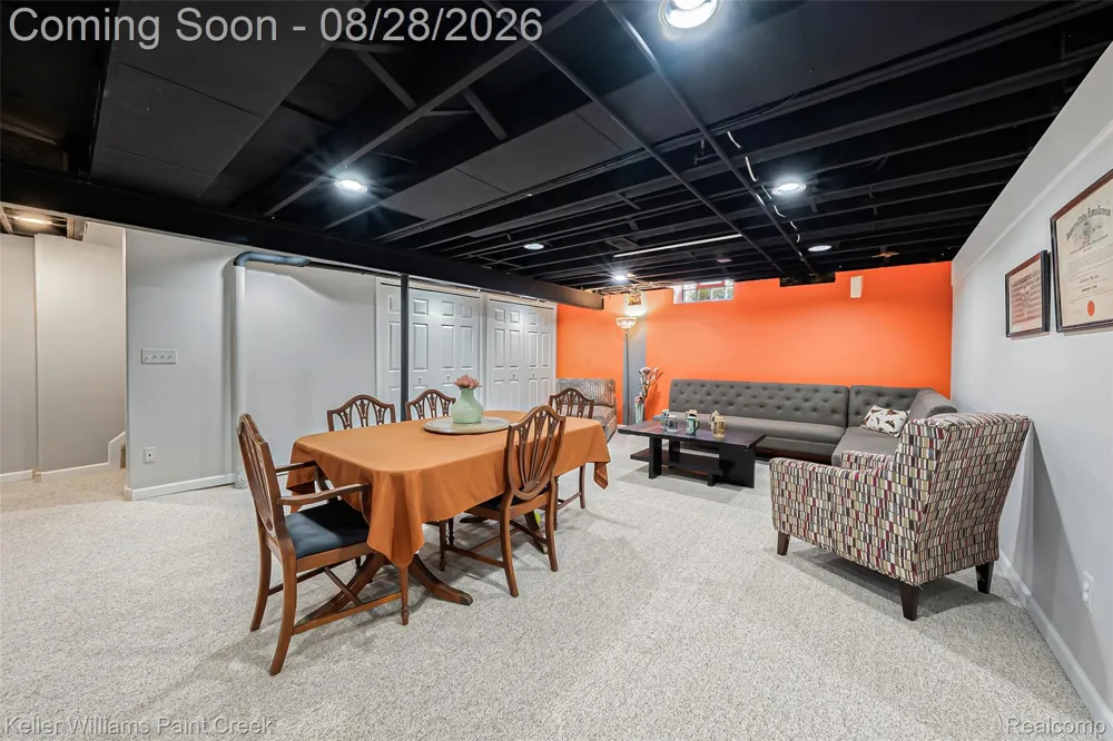 57810 Roman Drive Washington Township, MI 48094