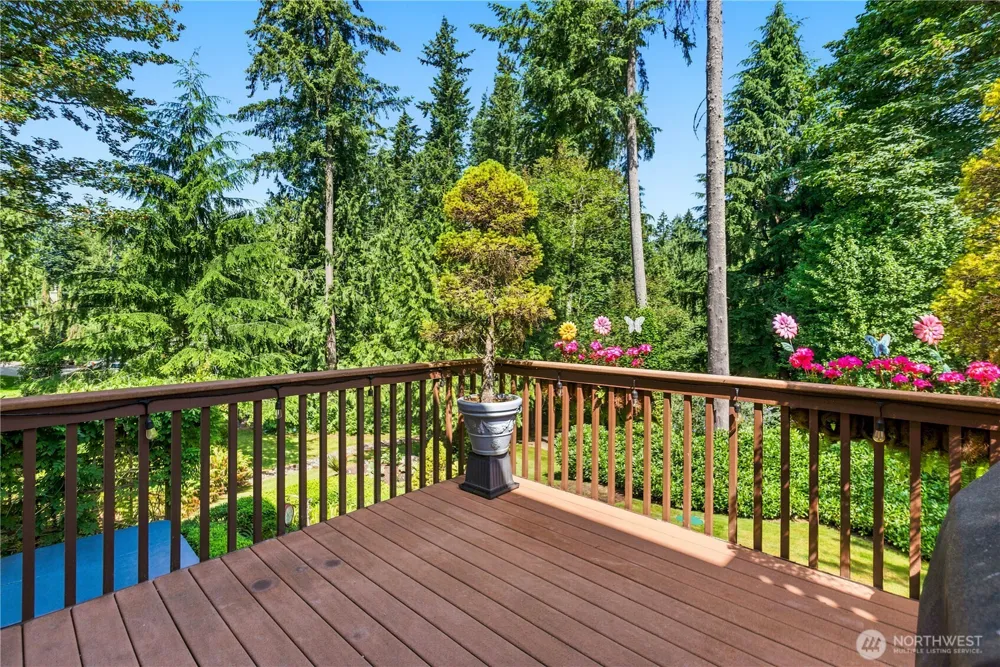 11215 29th Street SE Lake Stevens, WA 98258