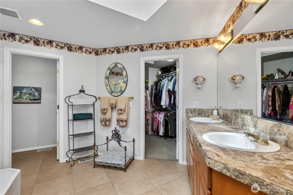 11215 29th Street SE Lake Stevens, WA 98258