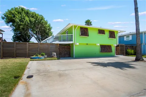 1403 Whispering Sands Street