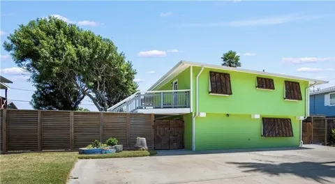 1403 Whispering Sands Street