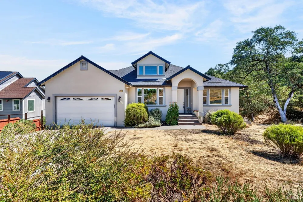 511 Tehuacan Road Ukiah, CA 95482
