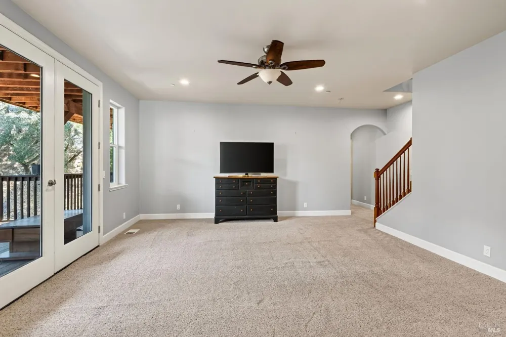 511 Tehuacan Road Ukiah, CA 95482