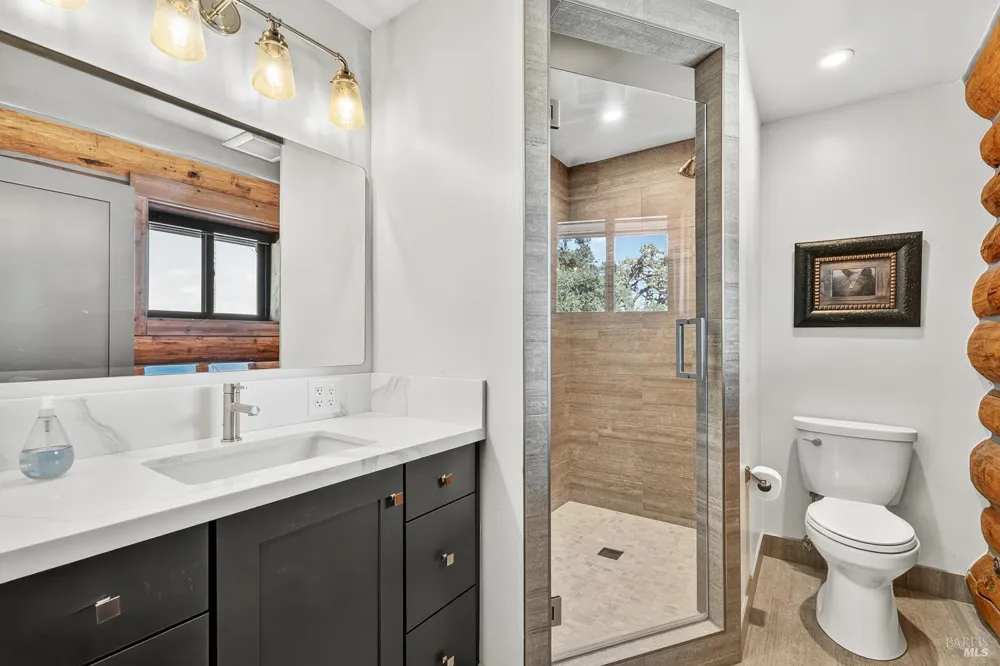 18115 Highlands Ridge Road Yorkville, CA 95494