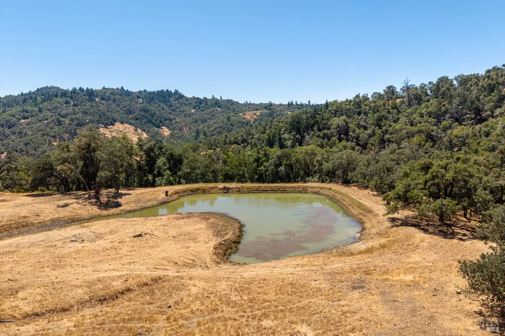 18115 Highlands Ridge Road Yorkville, CA 95494