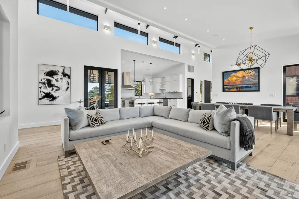 18115 Highlands Ridge Road Yorkville, CA 95494