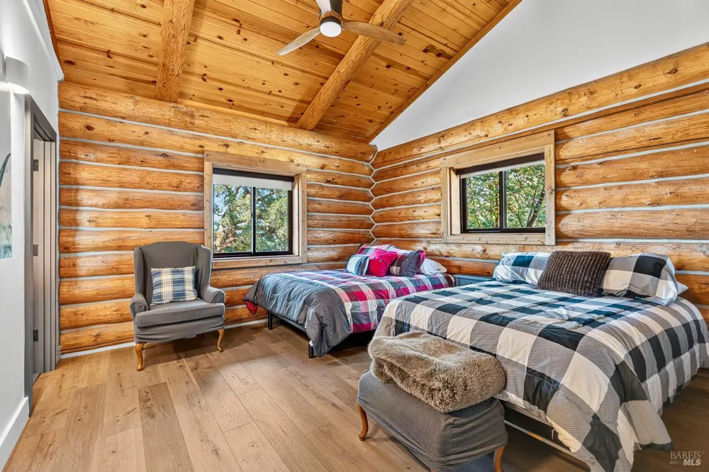 18115 Highlands Ridge Road Yorkville, CA 95494