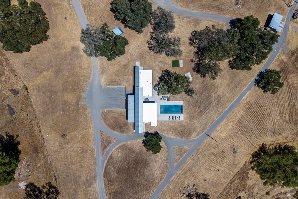 18115 Highlands Ridge Road Yorkville, CA 95494