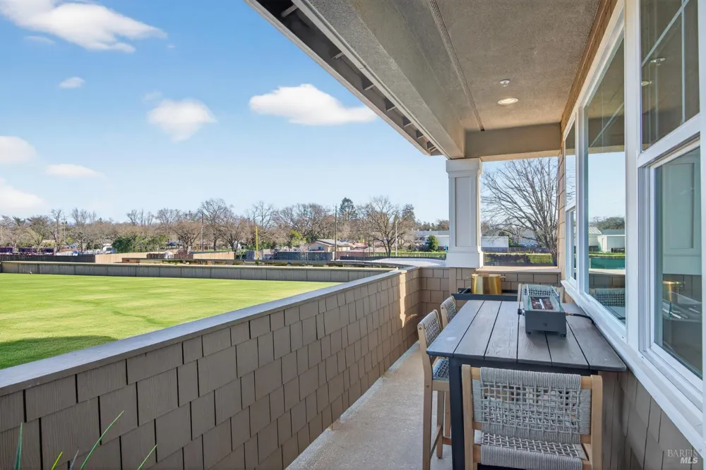 818 Buckley Drive Santa Rosa, CA 95407