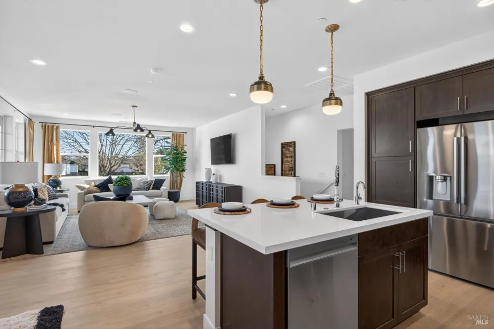 818 Buckley Drive Santa Rosa, CA 95407