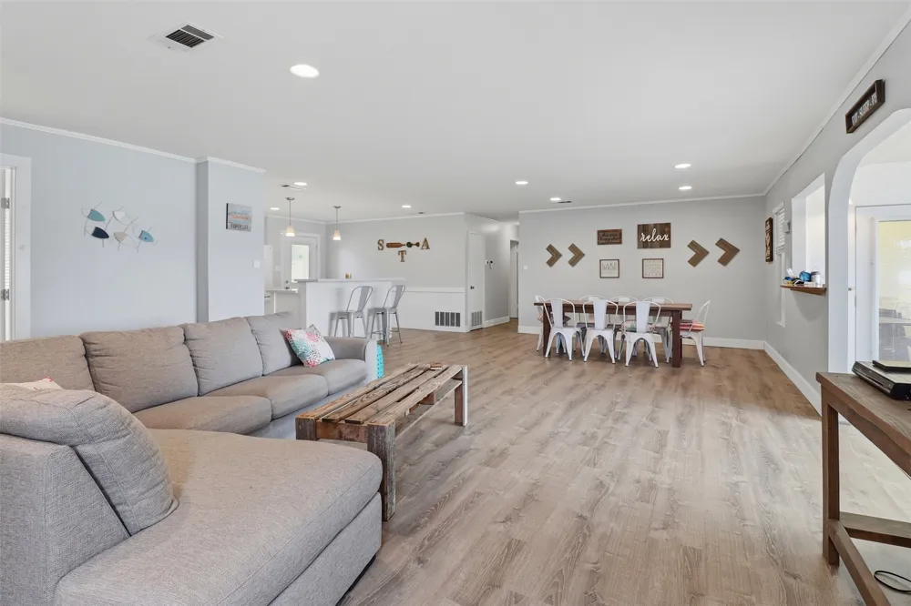 106 County Road 142 Burnet, TX 78611