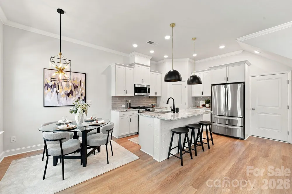 5930 Ardrey Kell Road Charlotte, NC 28277