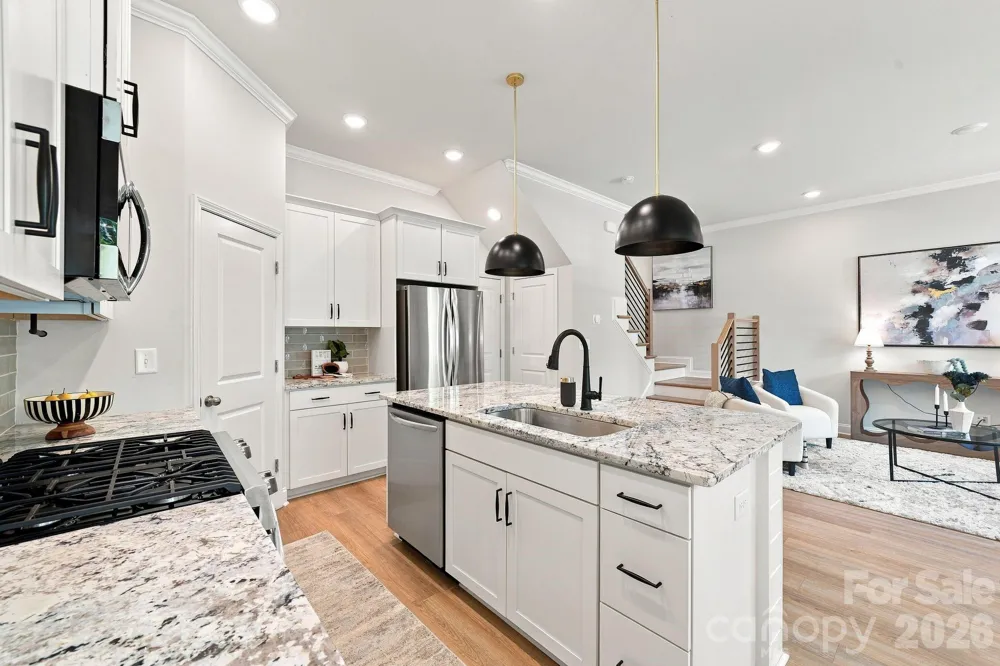 5930 Ardrey Kell Road Charlotte, NC 28277