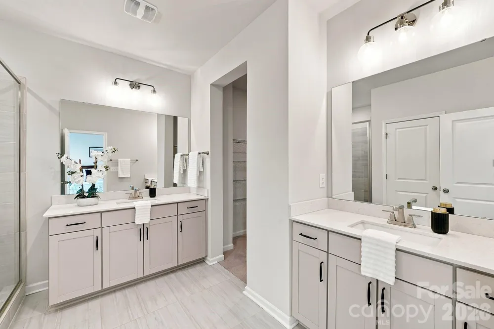 5930 Ardrey Kell Road Charlotte, NC 28277
