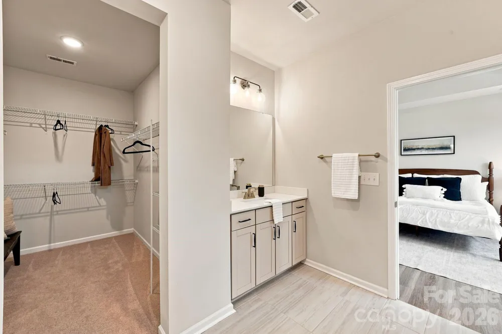 5930 Ardrey Kell Road Charlotte, NC 28277
