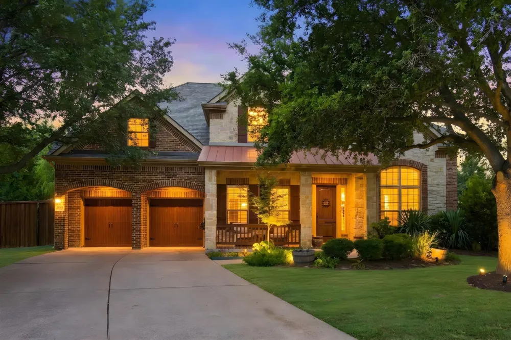 1920 Los Cabos Lane Arlington, TX 76012