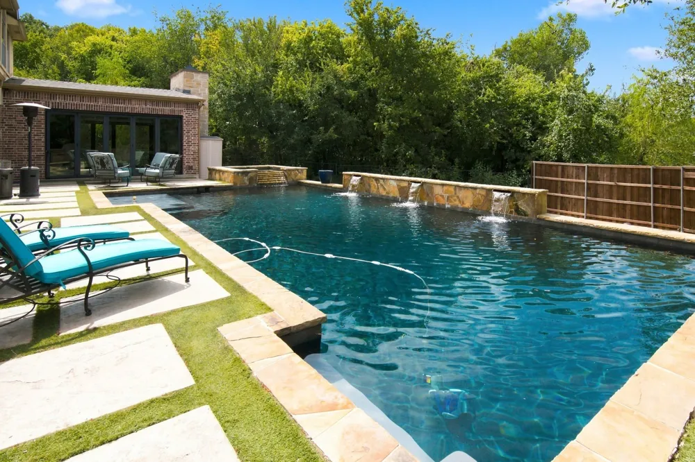 1920 Los Cabos Lane Arlington, TX 76012