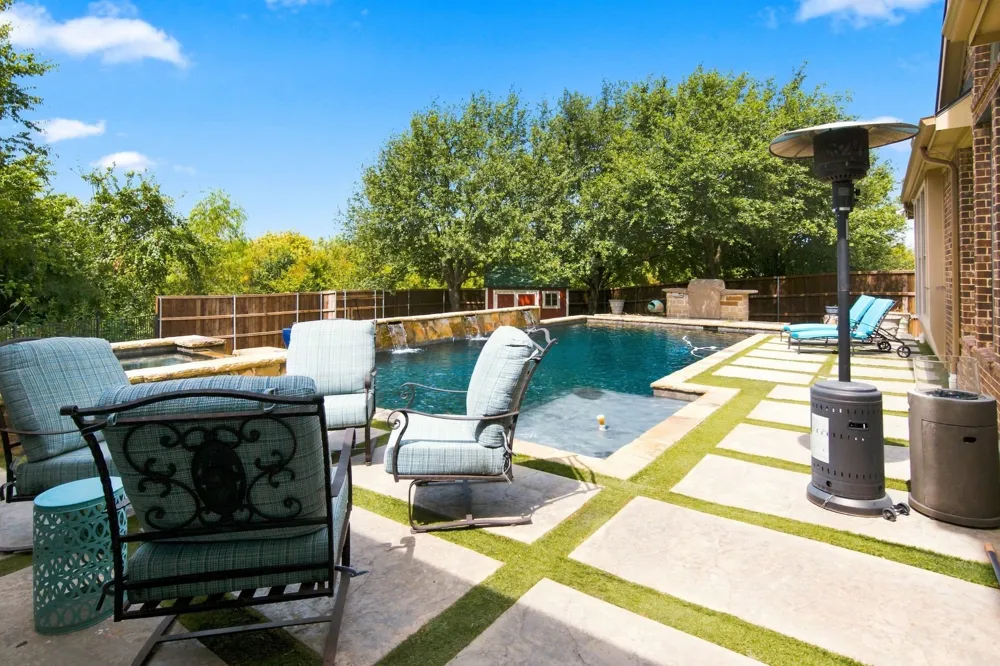 1920 Los Cabos Lane Arlington, TX 76012