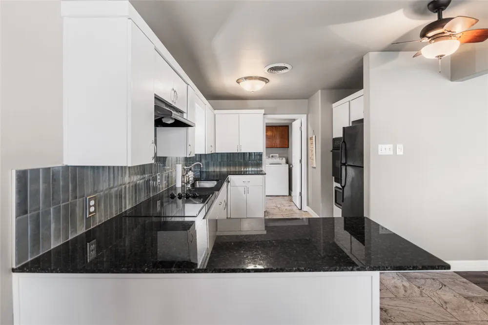 80 Bayside Circle Gainesville, TX 76240
