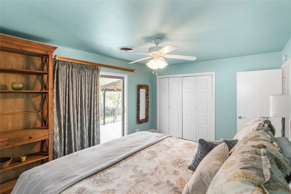 80 Bayside Circle Gainesville, TX 76240