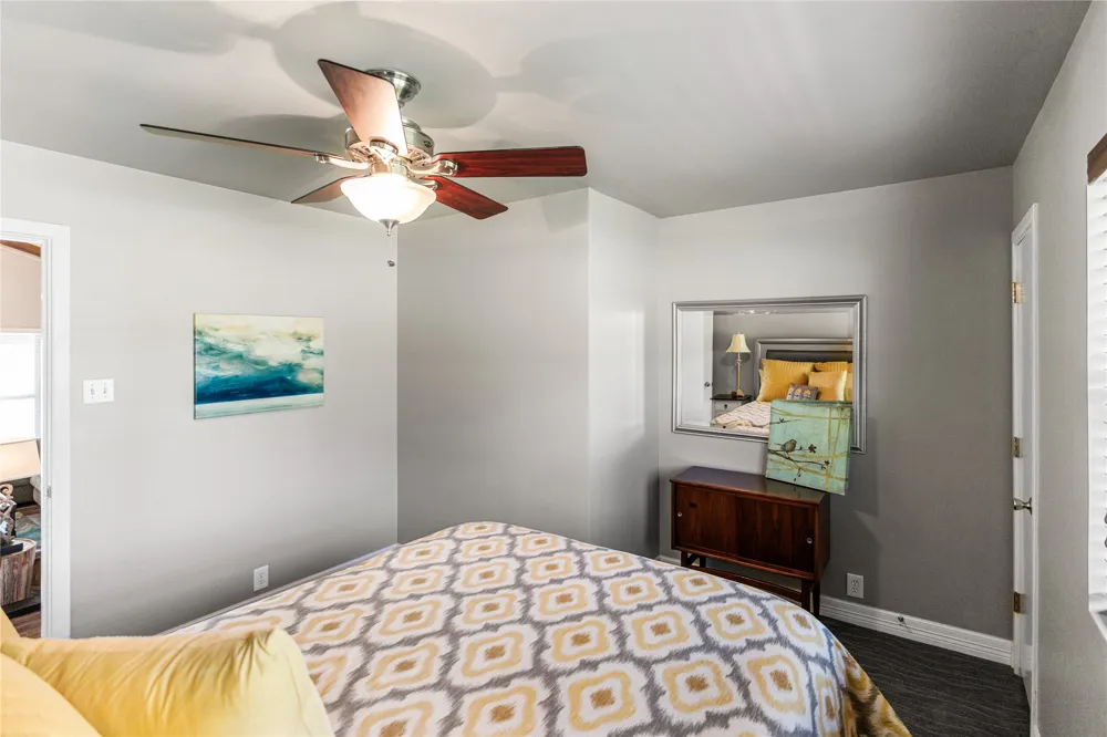 80 Bayside Circle Gainesville, TX 76240