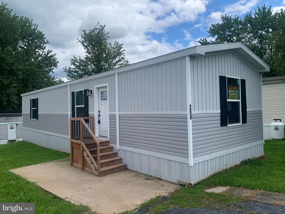 258 LONG ROAD Palmyra, PA 17078