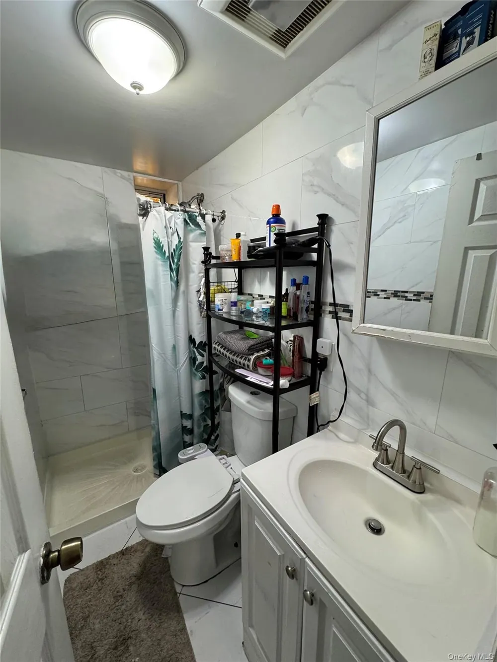 25-18 82nd Street Jackson Heights, NY 11370