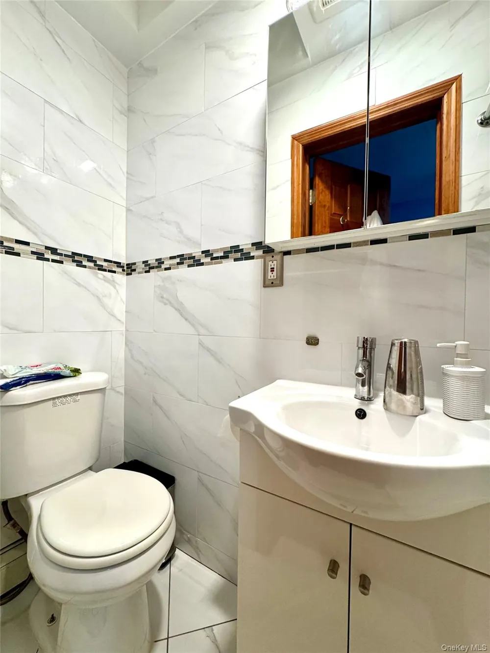 25-18 82nd Street Jackson Heights, NY 11370