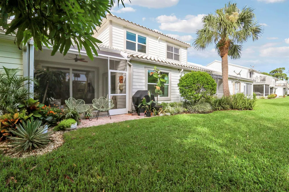 8925 SE Riverfront Terrace Tequesta, FL 33469