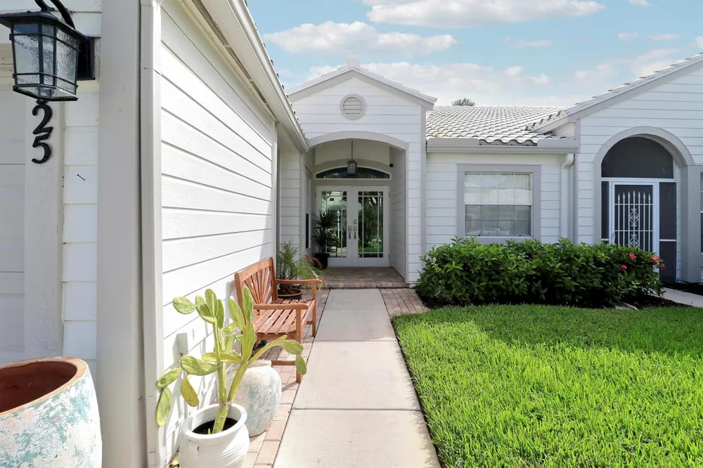 8925 SE Riverfront Terrace Tequesta, FL 33469