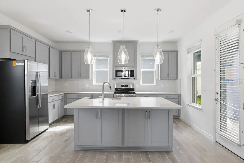 16050 HONEY HARVEST STREET Winter Garden, FL 34787