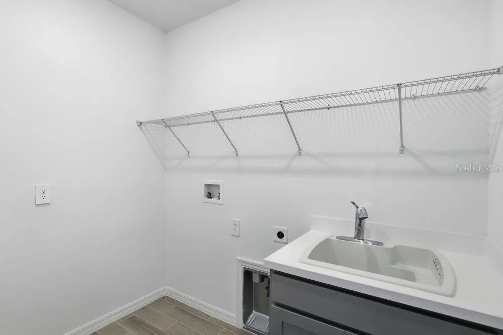 16050 HONEY HARVEST STREET Winter Garden, FL 34787