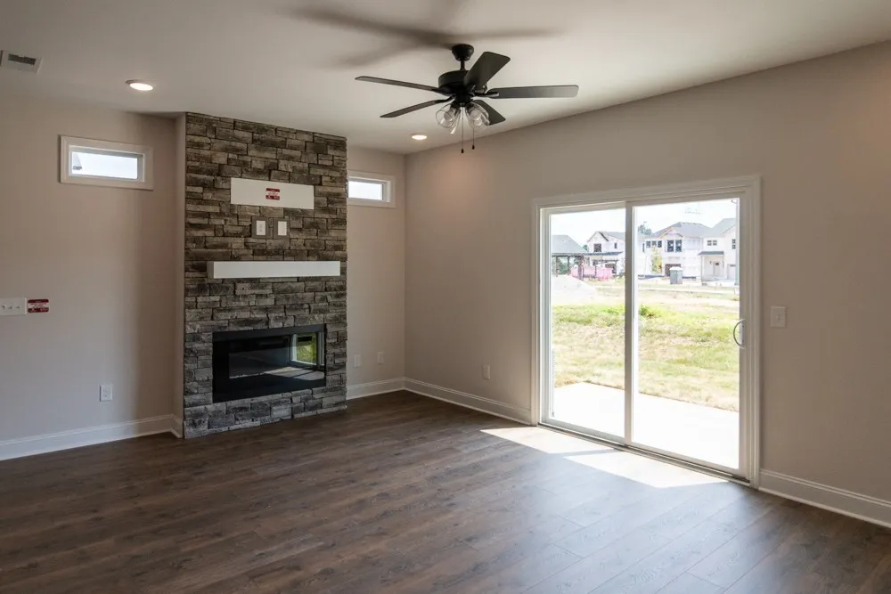 624 Southern Pass Run Clarksville, TN 37043