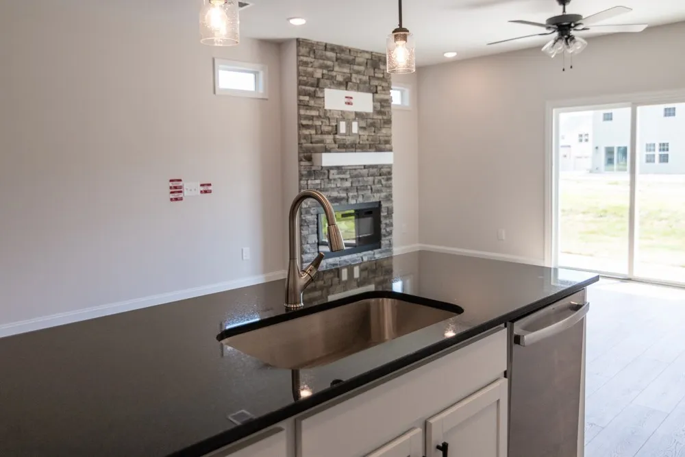 624 Southern Pass Run Clarksville, TN 37043