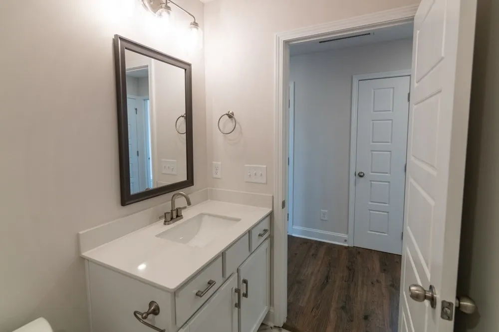 2713 Brewster Drive Clarksville, TN 37042