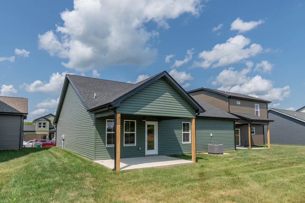 2713 Brewster Drive Clarksville, TN 37042