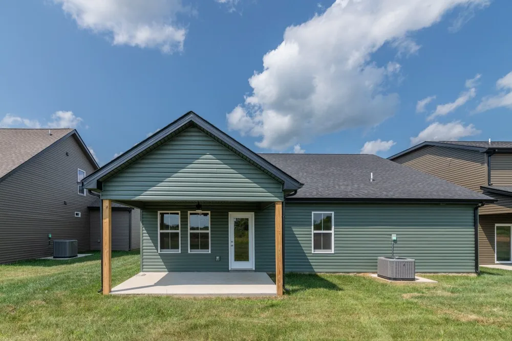 2713 Brewster Drive Clarksville, TN 37042