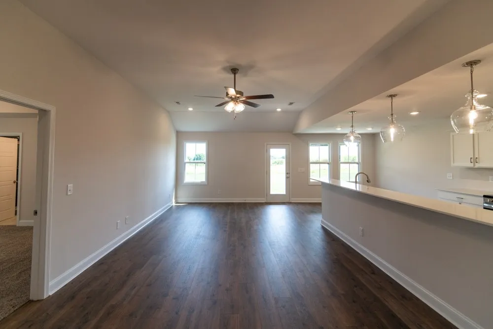 2713 Brewster Drive Clarksville, TN 37042