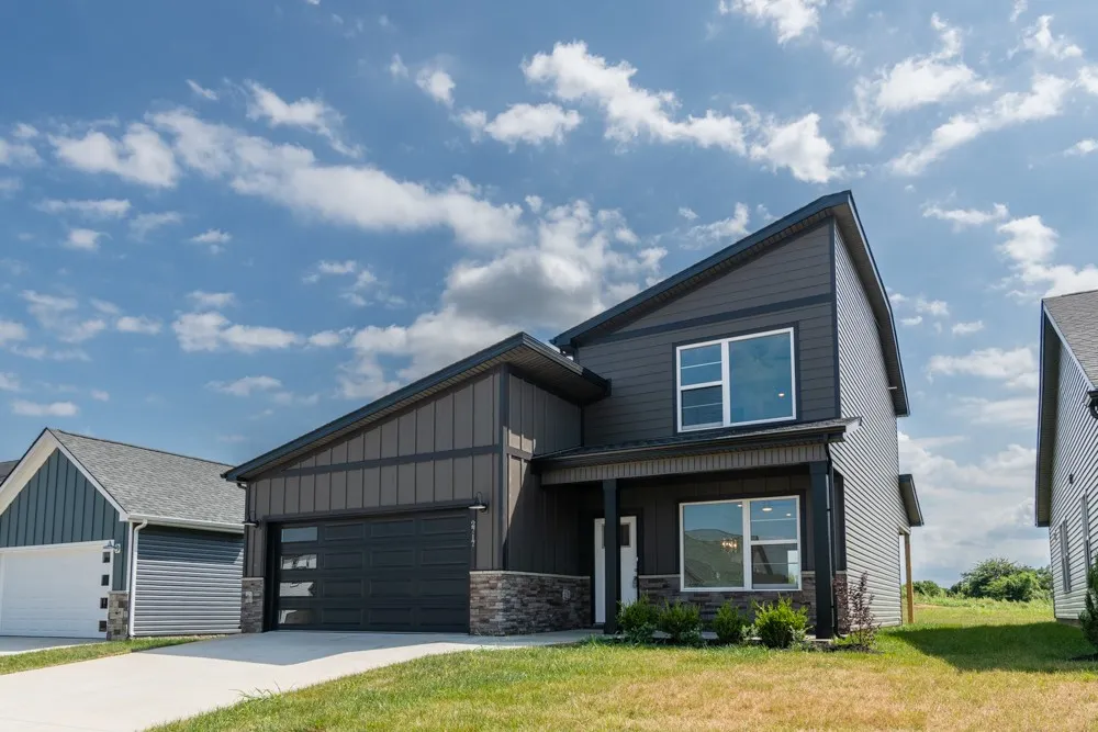 2717 Brewster Drive Clarksville, TN 37042