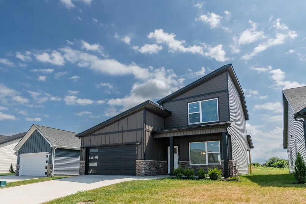 2717 Brewster Drive Clarksville, TN 37042