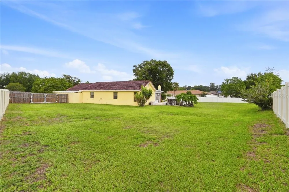 7026 WILLOW RUN LOOP Lakeland, FL 33813