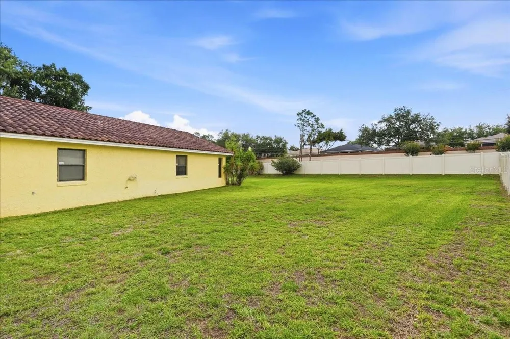 7026 WILLOW RUN LOOP Lakeland, FL 33813