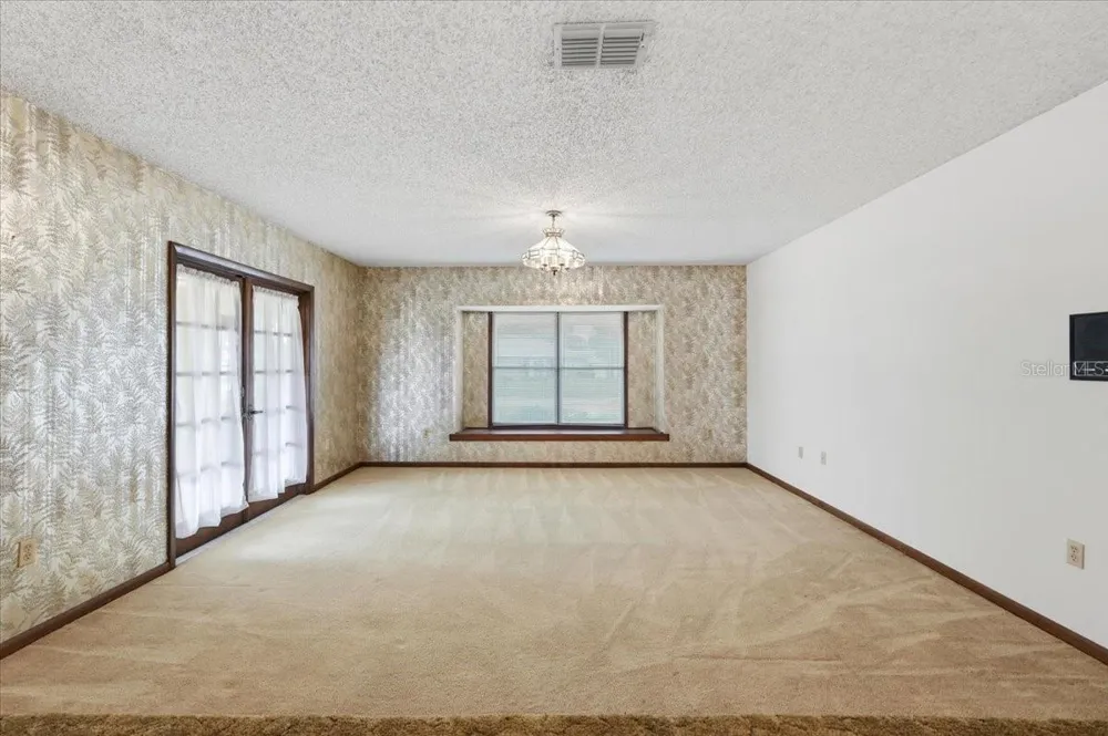 7026 WILLOW RUN LOOP Lakeland, FL 33813