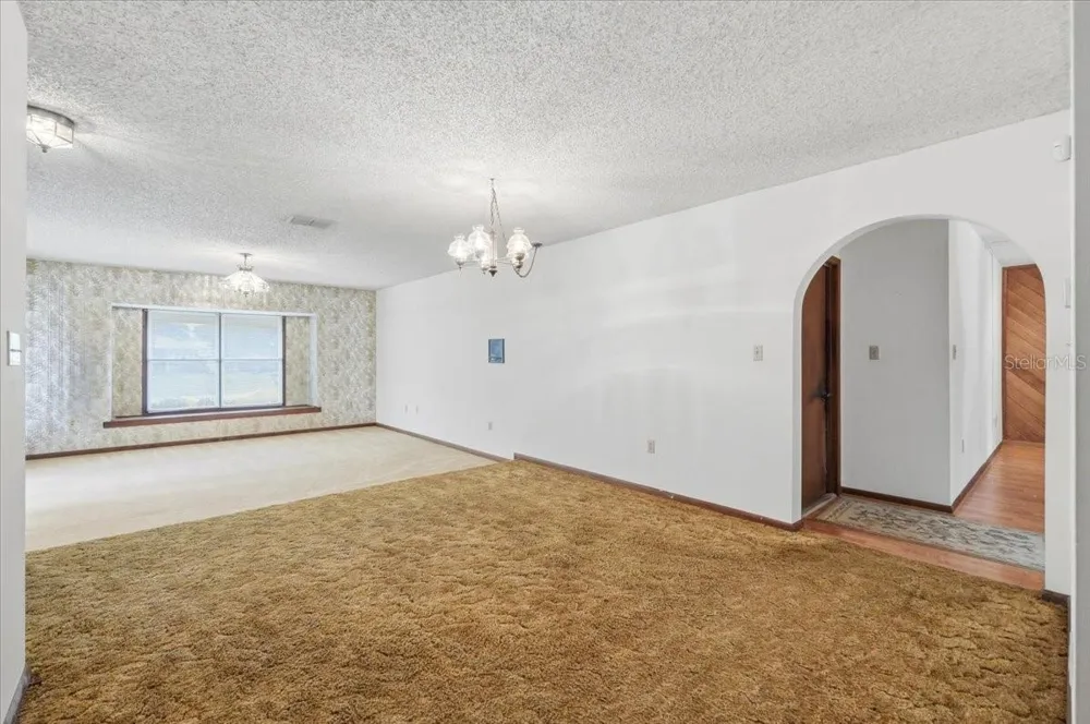7026 WILLOW RUN LOOP Lakeland, FL 33813
