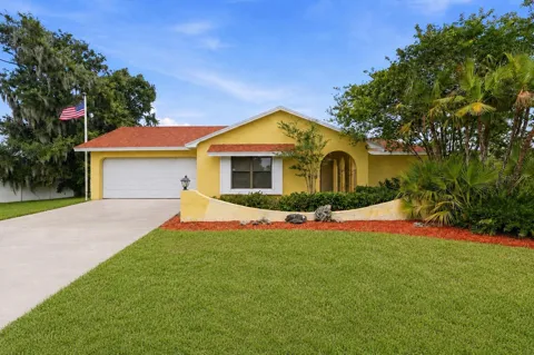 7026 WILLOW RUN LOOP