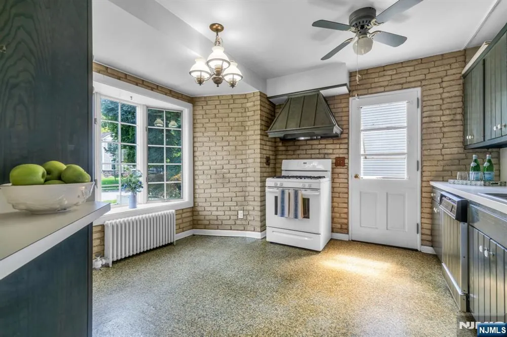 460 Northern Parkway Ridgewood, NJ 07450
