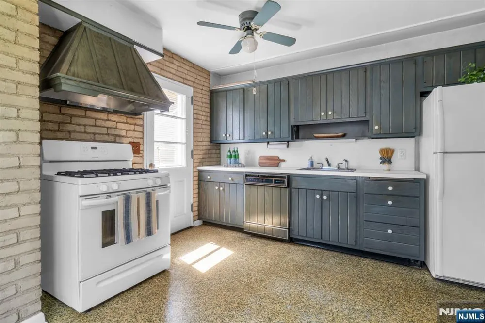 460 Northern Parkway Ridgewood, NJ 07450
