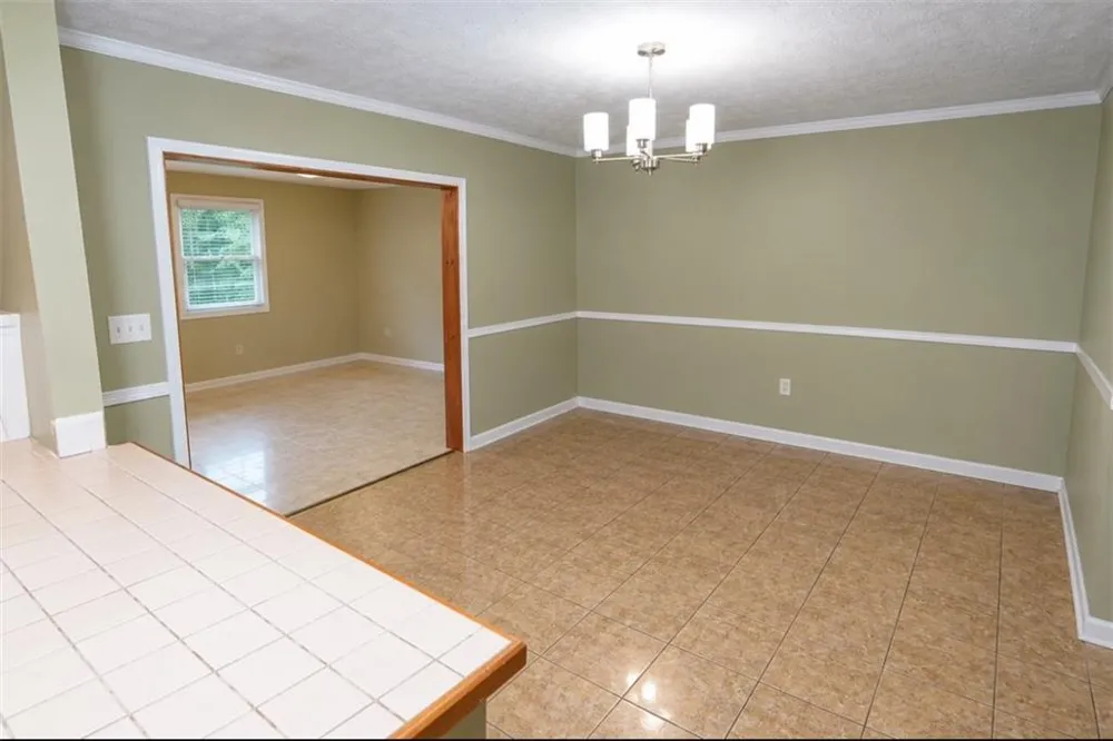 613 Sheppard Road Stone Mountain, GA 30083
